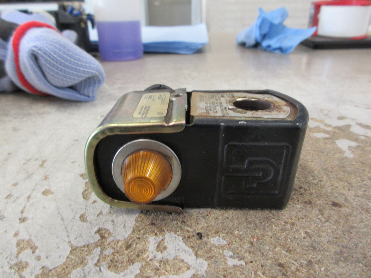 Parker Solenoid Coil DFSC05 120V @ 60Hz 110V @ 50Hz Used