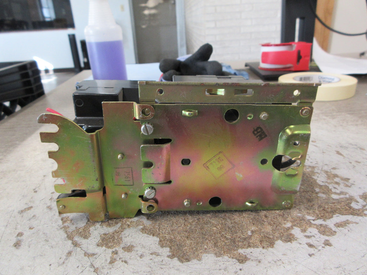 Square D Size 1 Starter 8536 SCO -3 S Ser. A 120V Coil 600 V Used
