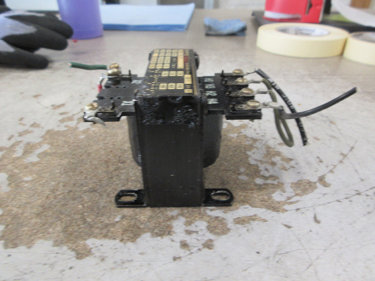 Square D Transformer 9070 E0-1 Ser. B 50VA Pri: 240/480V Sec: 120V Used