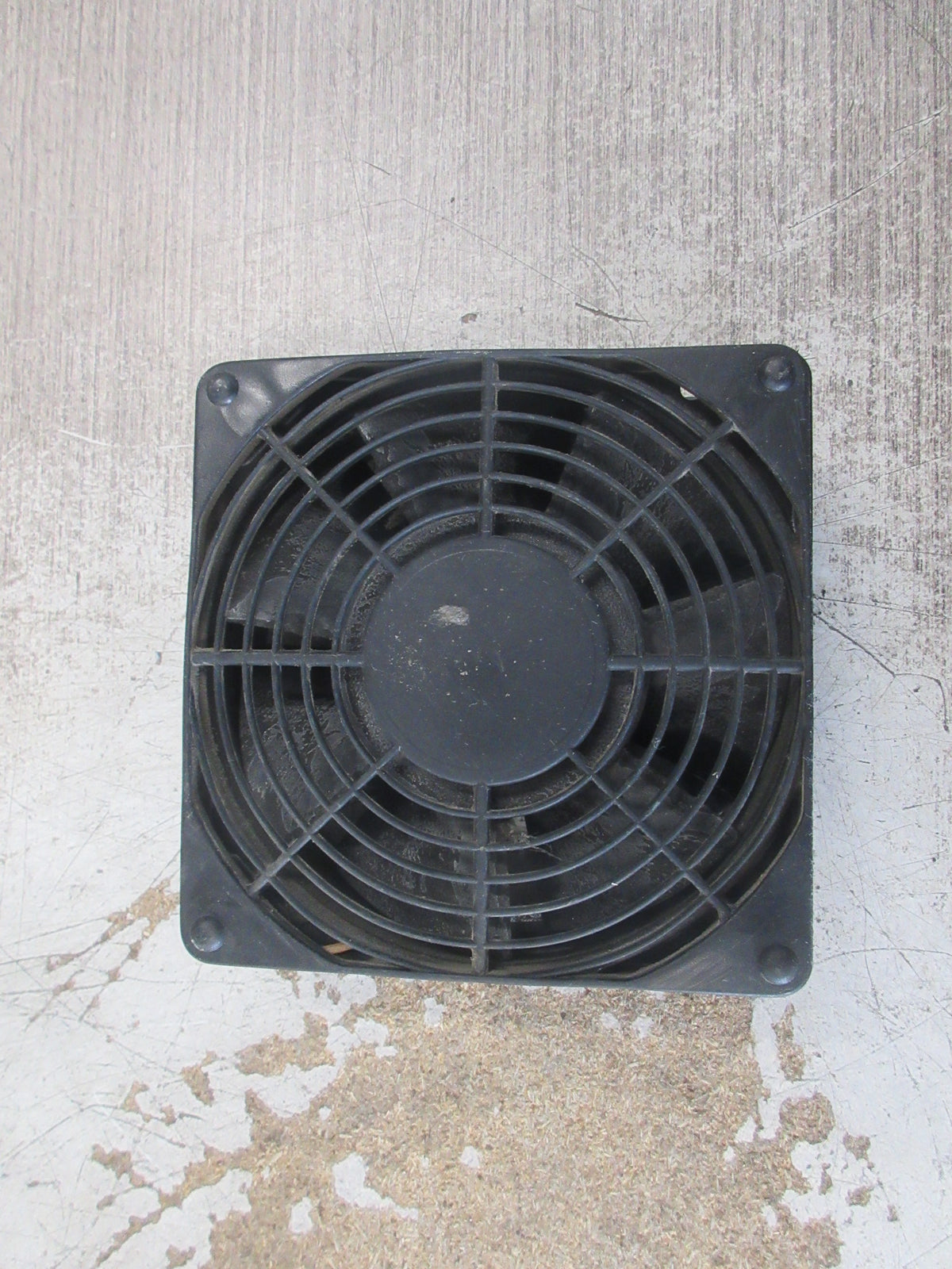ebmpapst Axial Fan W2K121-AA15-13 115V 50/60Hz 18/17W (1) Grille Used