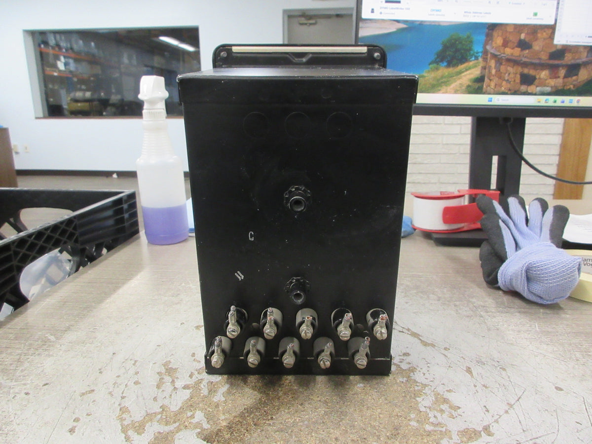 Westinghouse Type D4B-8FM Watthour Meter 280C211G03 72V 4W PTR: 4/1 Used