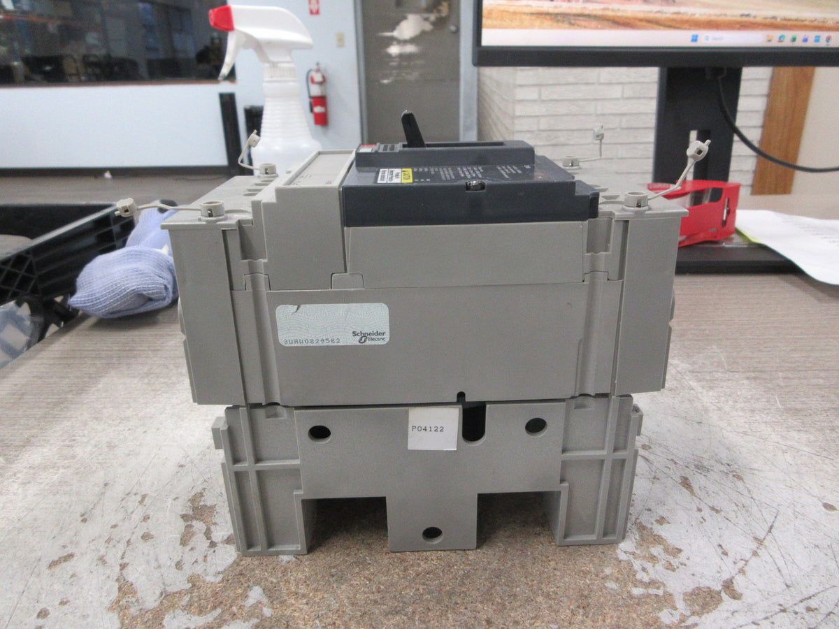 Merlin Gerin Circuit Breaker NSF150A 600V 150A 3P W/Mounting Base Used