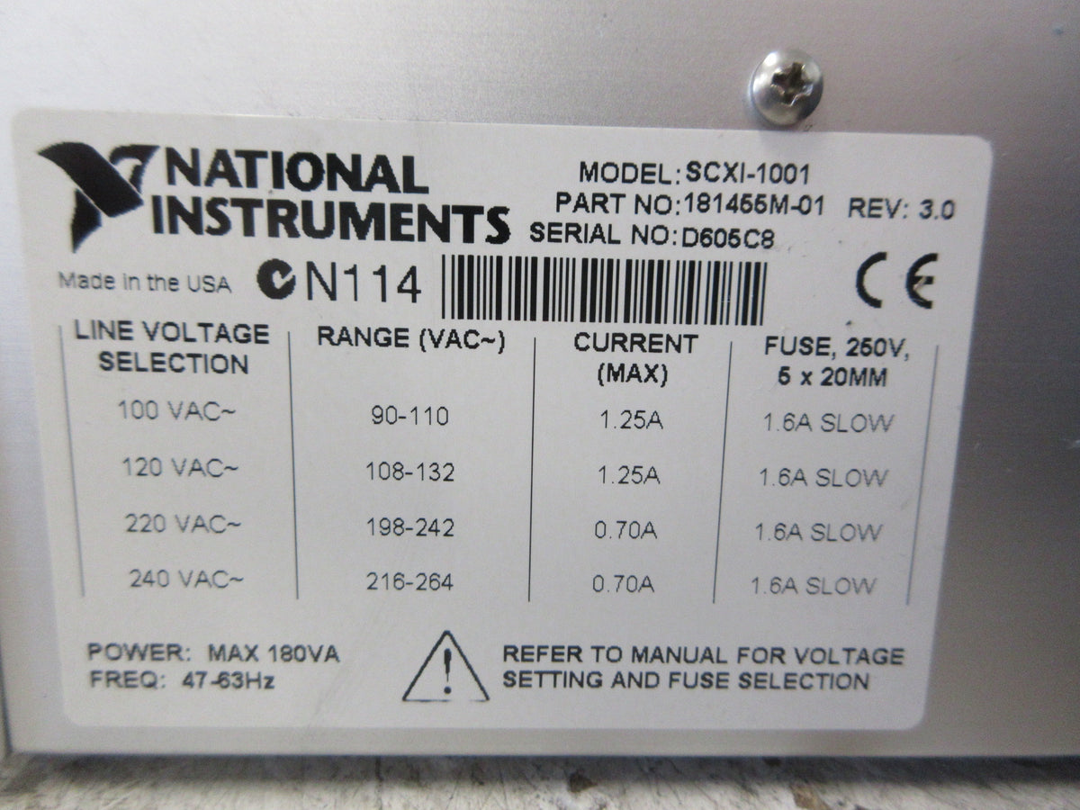 National Instruments SCXI-100 Chassis 181455M-01 Rev: 3.0 12-Slot W/Mounts Used