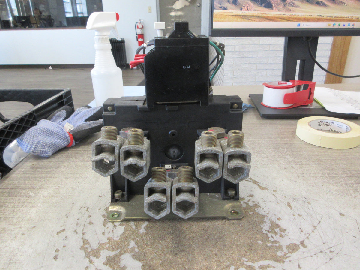 Allen-Bradley Current-Transformer w/Overload 592-TPD400 496A Ratio 400/5 Used