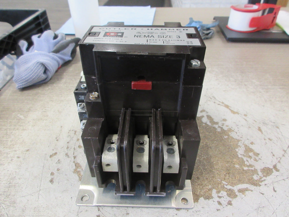 Cutler-Hammer Size 3 Contactor C10EN3 120V Coil 90A 575V (1) Aux Contact Used