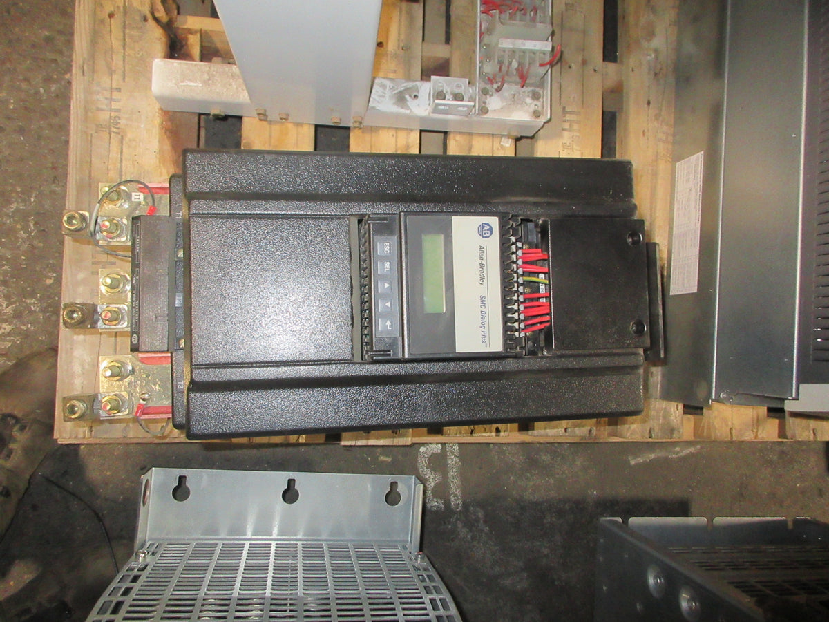 Allen-Bradley SMC Dialog Plus Soft Start 150-B180NBD Ser. A 150HP 208-480V Used