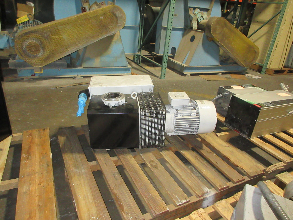 Leybold SogeVac Rotary Vane Vacuum Pump SV200 950 27 7.5HP 130 CFM Used