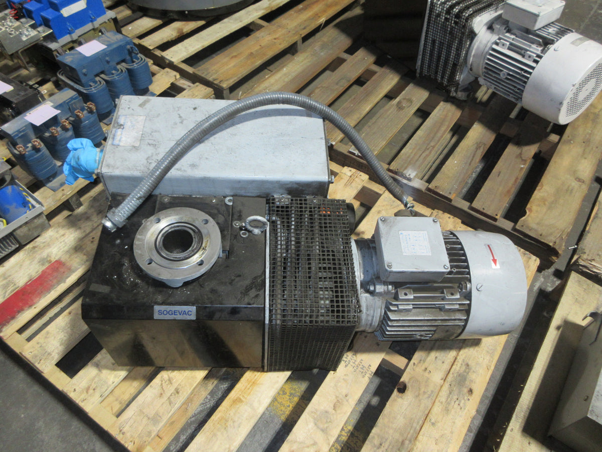 Leybold SogeVac Rotary Vane Vacuum Pump SV200 9502799/04 7.5HP 1750RPM Used