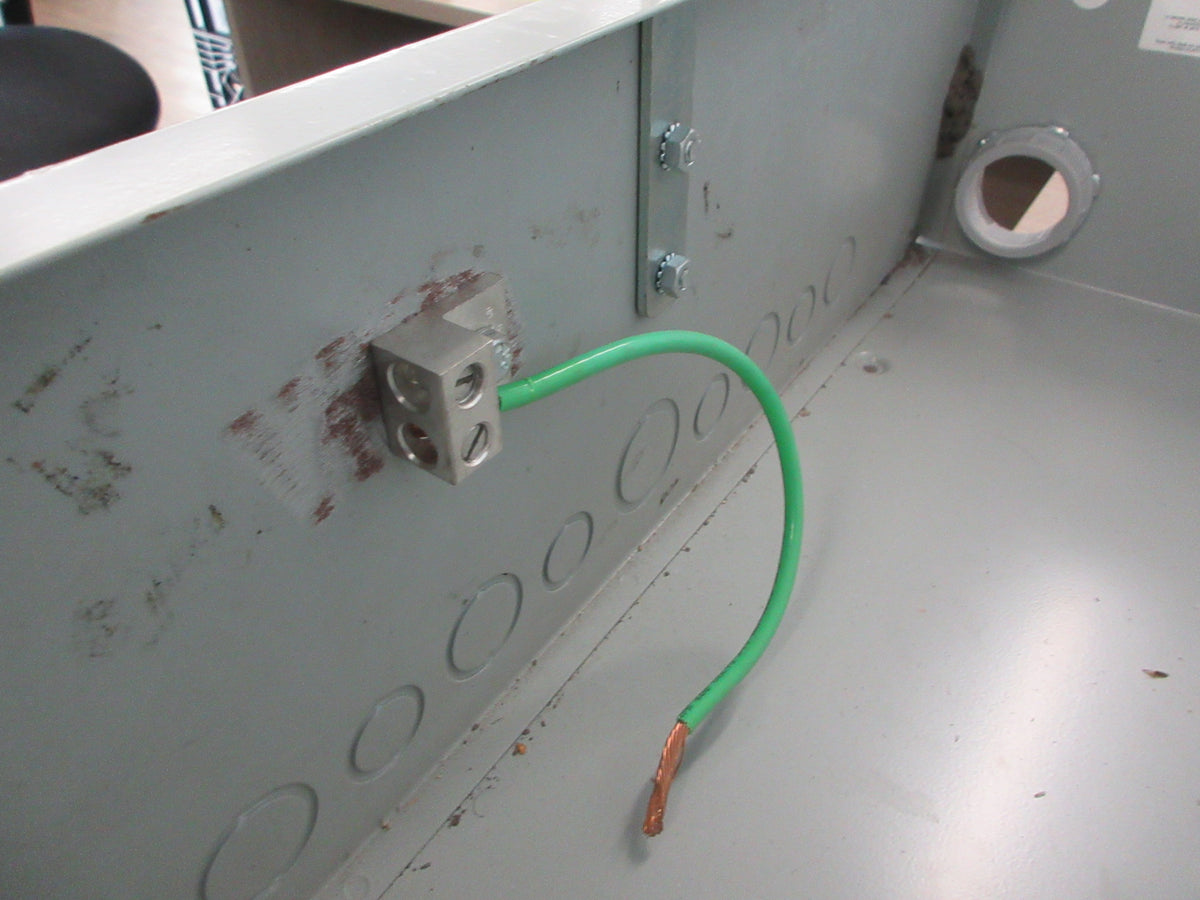 nVent Hoffman 3R Enclosure A24R248 Size: 24"x24"x8" Used