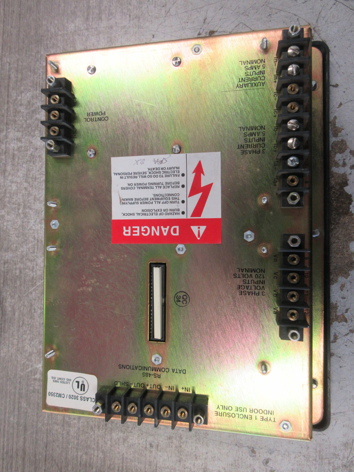 Square D PowerLogic Circuit Monitor 3020 CM-2350 100-264VAC 100-300VDC 14VA Used