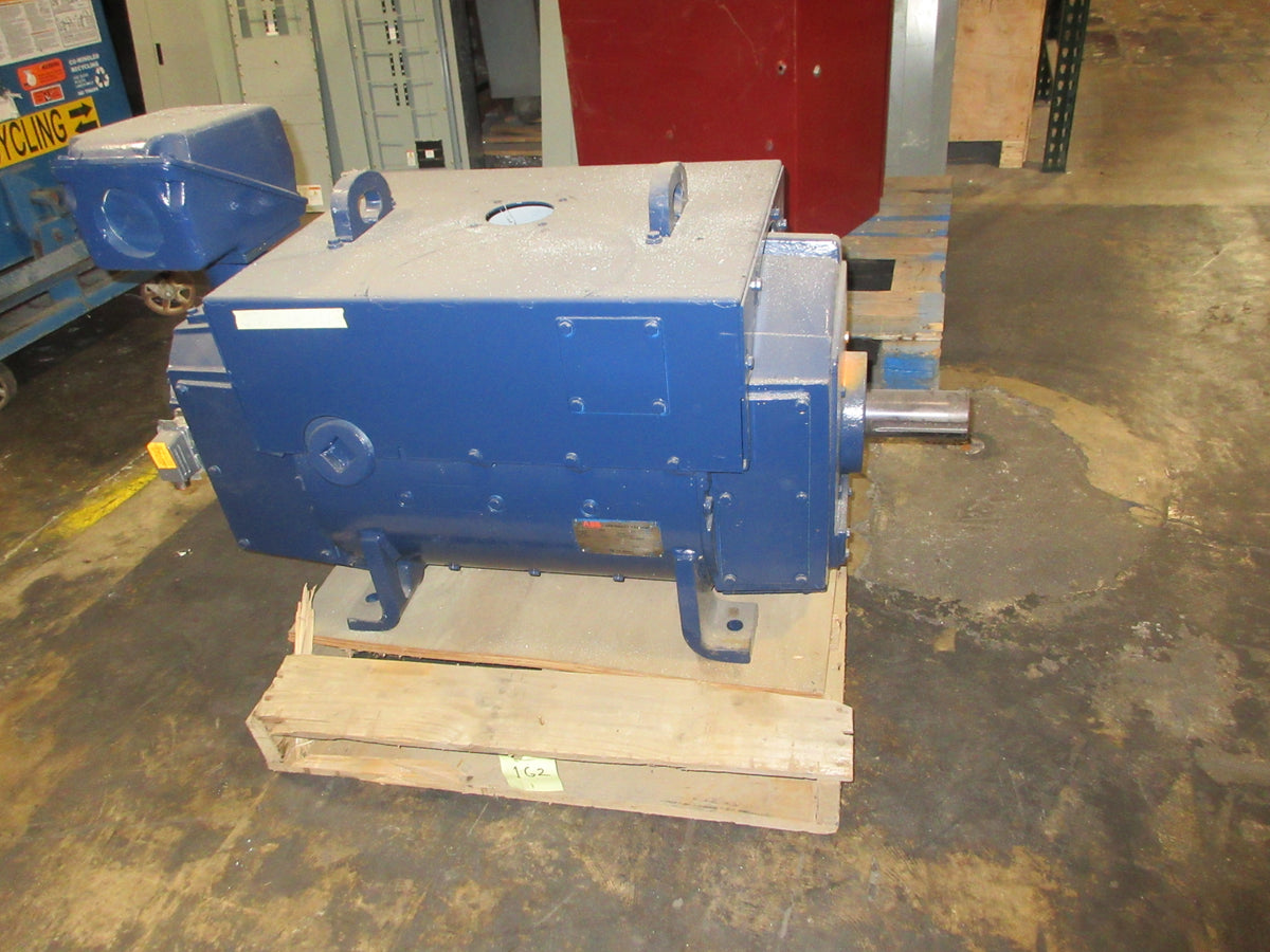ABB DC Motor W/Tach CD409AT/5CD204Z 100HP 500V 2500/2900RPM Arm: 158A Used