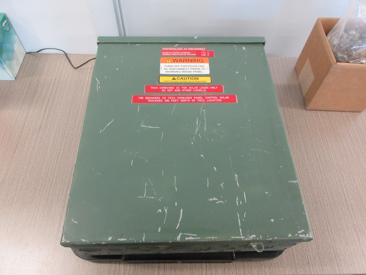 Eaton 3R Load Center 125A Main Breaker 120/240V 1Ph 12-Slot Used