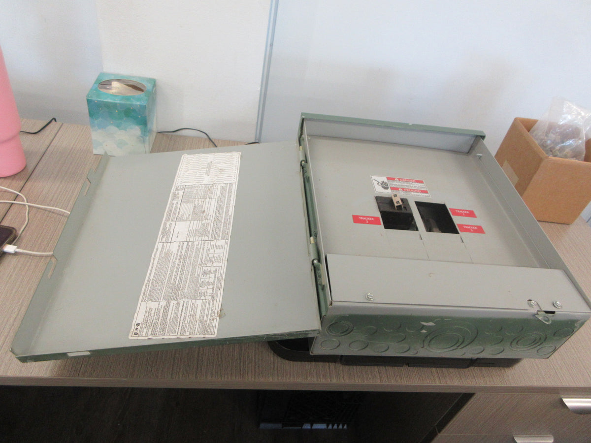 Eaton 3R Load Center 125A Main Breaker 120/240V 1Ph 12-Slot Used