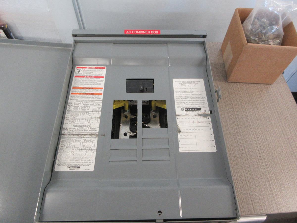 Square D Homeline 3R Load Center 125A Main Breaker 12-Slot Used