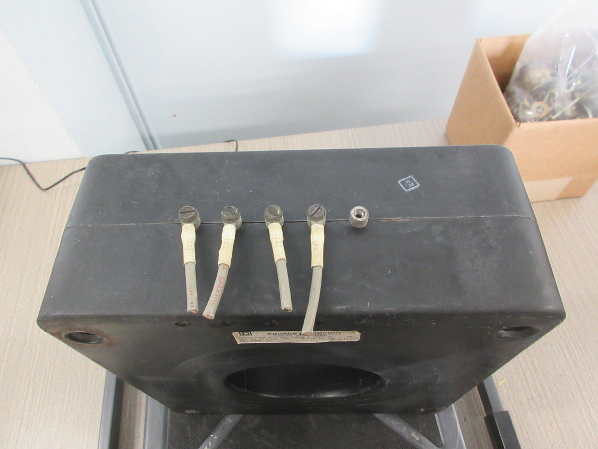 Square D Current Transformer 311-122-001 Ratio 1200:5A 600V 60Hz 10KV BIL Used