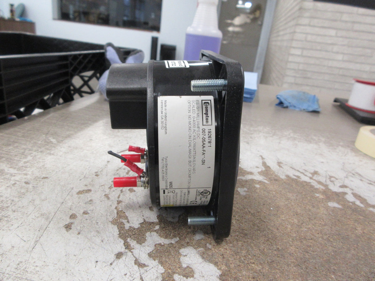 Crompton AC KW/KVAR Meter 007-05AA-FA**-SN Range: 0-4000 KW/KVAR Used