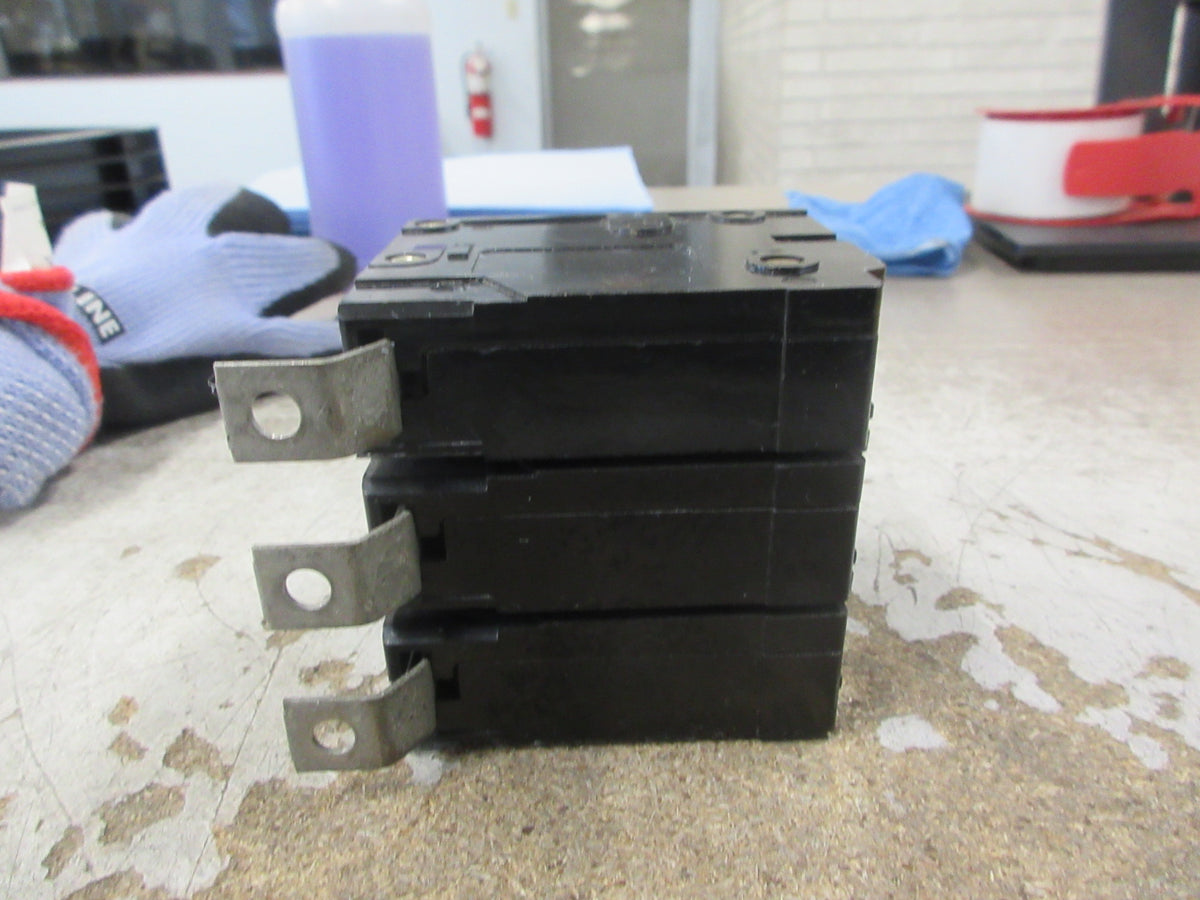 Challenger Bolt-On Circuit Breaker CBB3060H 60A 240V 3P Used