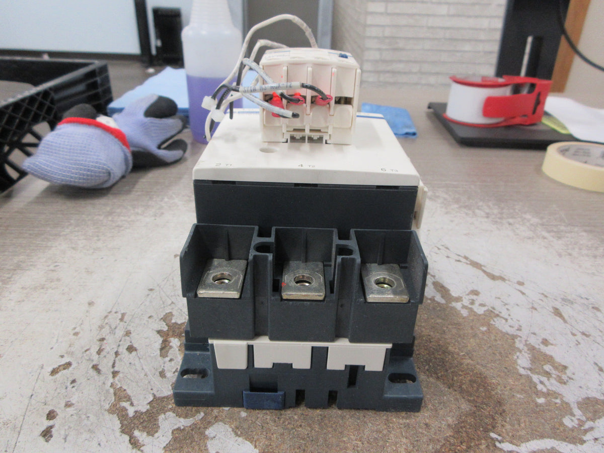 Telemecanique Contactor LC1D150 24V Coil 160A 600V w/ (1) Aux Contact Used
