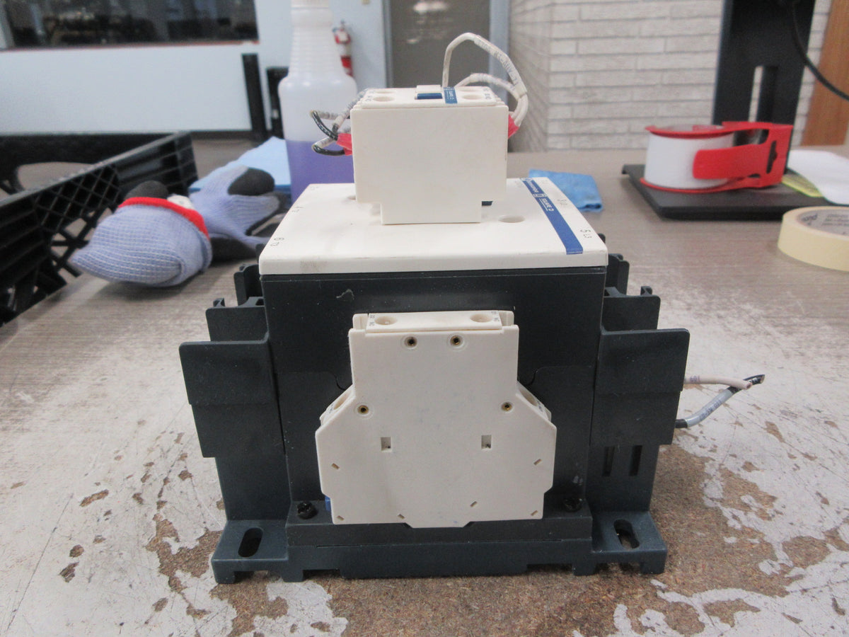 Telemecanique Contactor LC1D150 24V Coil 160A 600V w/ (1) Aux Contact Used