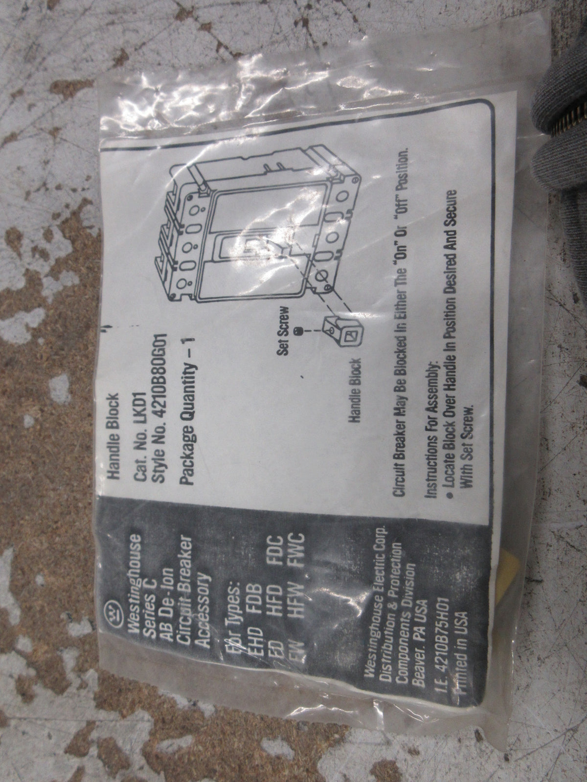 Westinghouse Handle Block LKD1 Ser. C Style #: 4210B80G01 *No Box* New Surplus