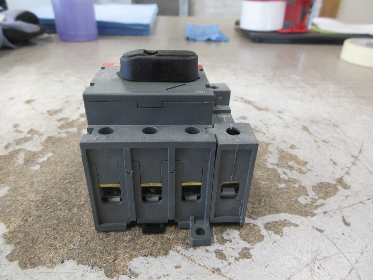 ABB Disconnect Switch OT63F4N2 60A 600V 3Ph *No Handle* Used