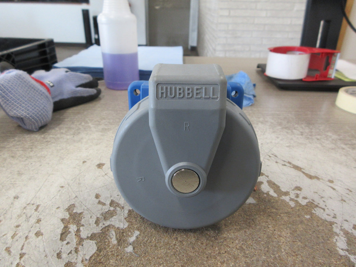 Hubbell Receptacle 530R9W 30A 120/208V 3Ph Used