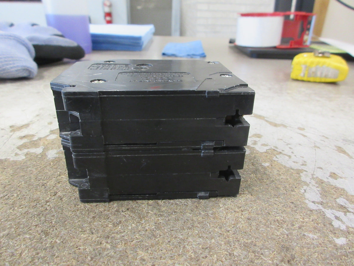 Cutler-Hammer Quad Circuit Breaker BQ2502120 (2) 50A (2) 20A 120/240V Used