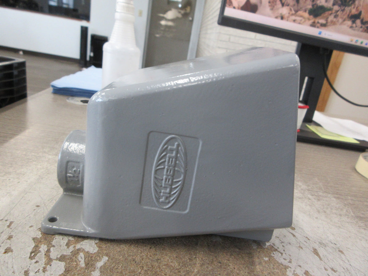 Hubbell Angle Back Box BB1001W 100A Devices Aluminum 1 1/2" Hub New Surplus
