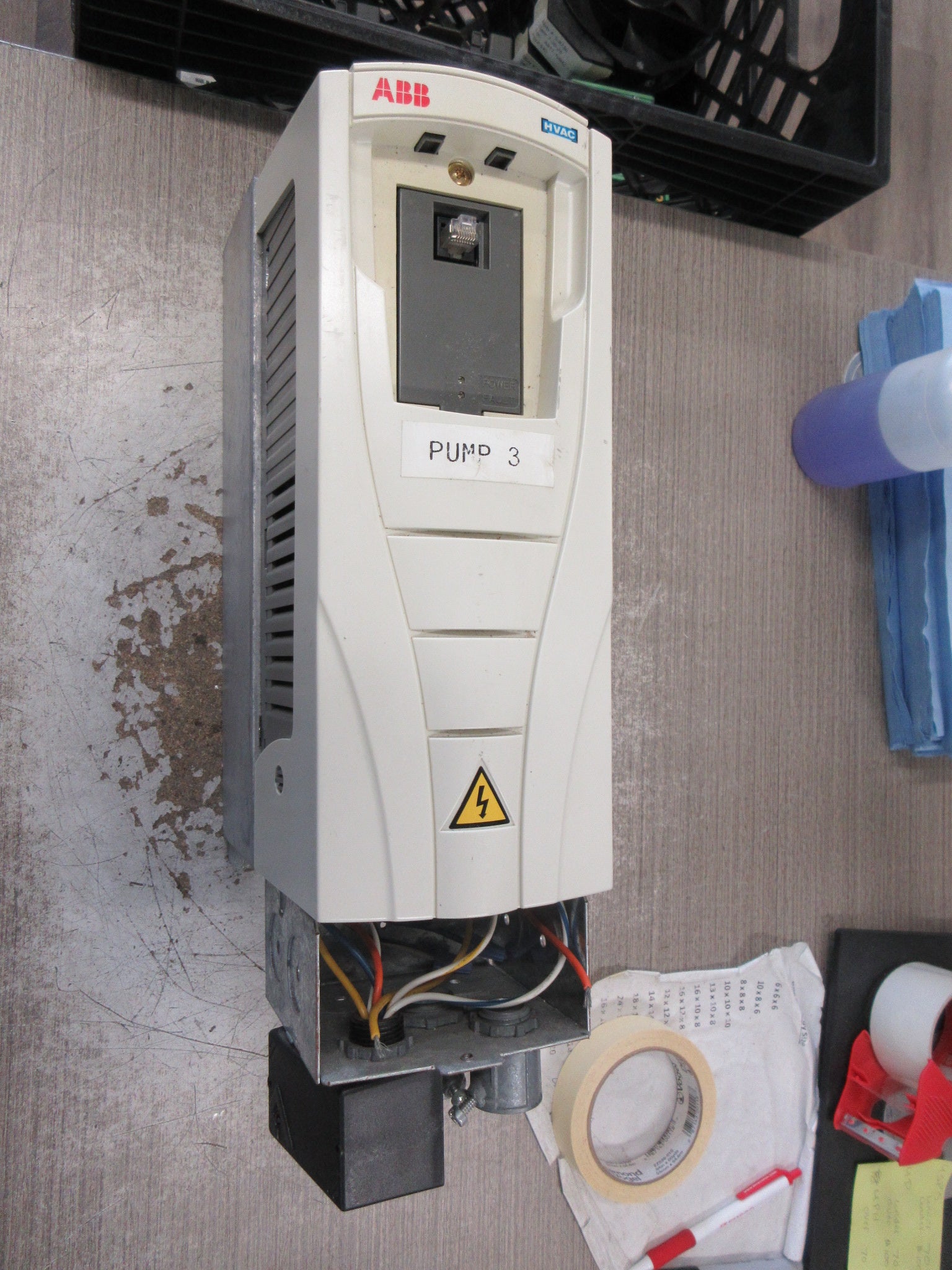 ABB ACH550 AC Drive ACH550-UH-08A8-4 5HP 3Ph Used