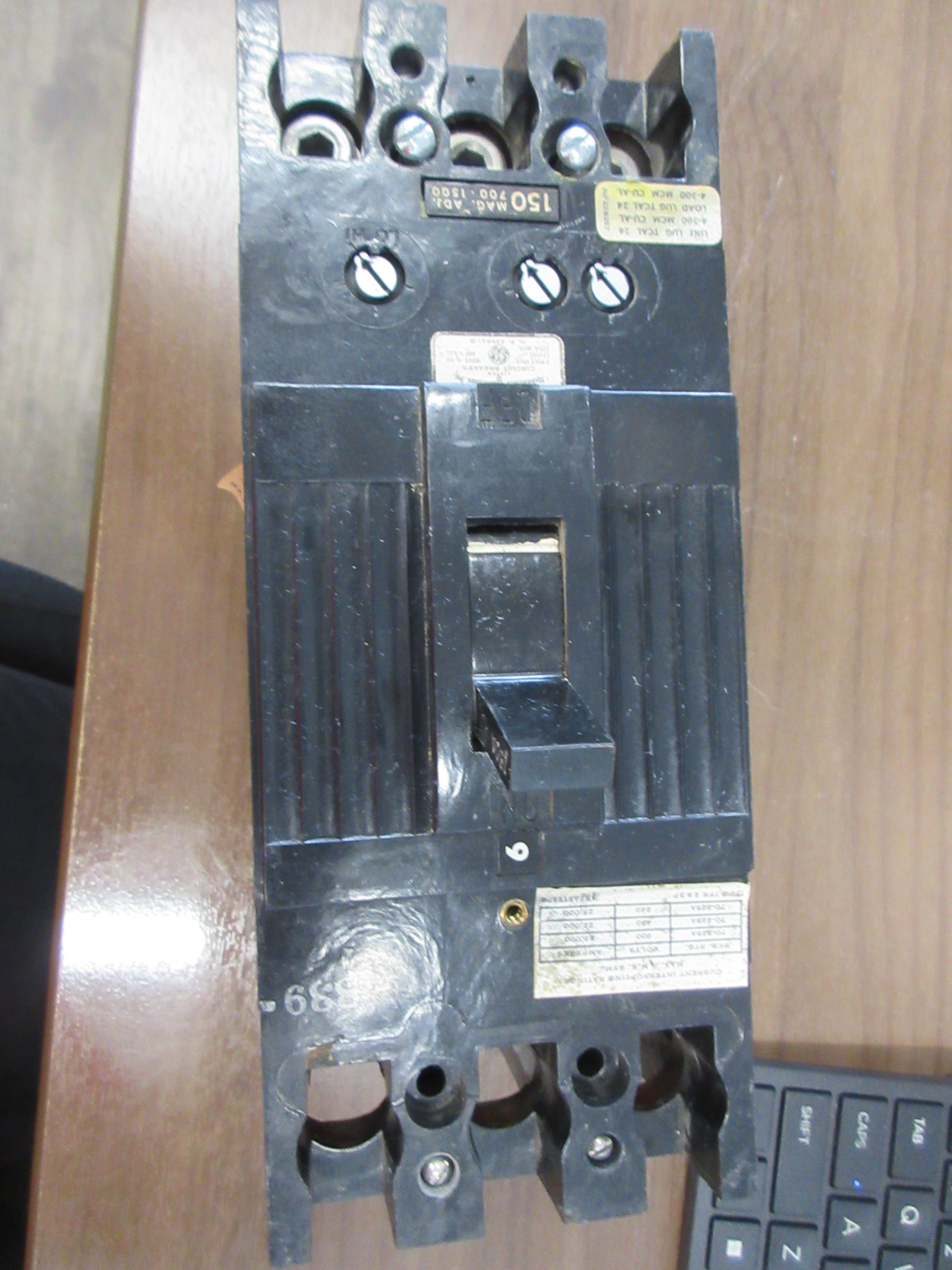 GE Circuit Breaker TFJ236150 150A 600V 3P (2) Mounting Screws Used