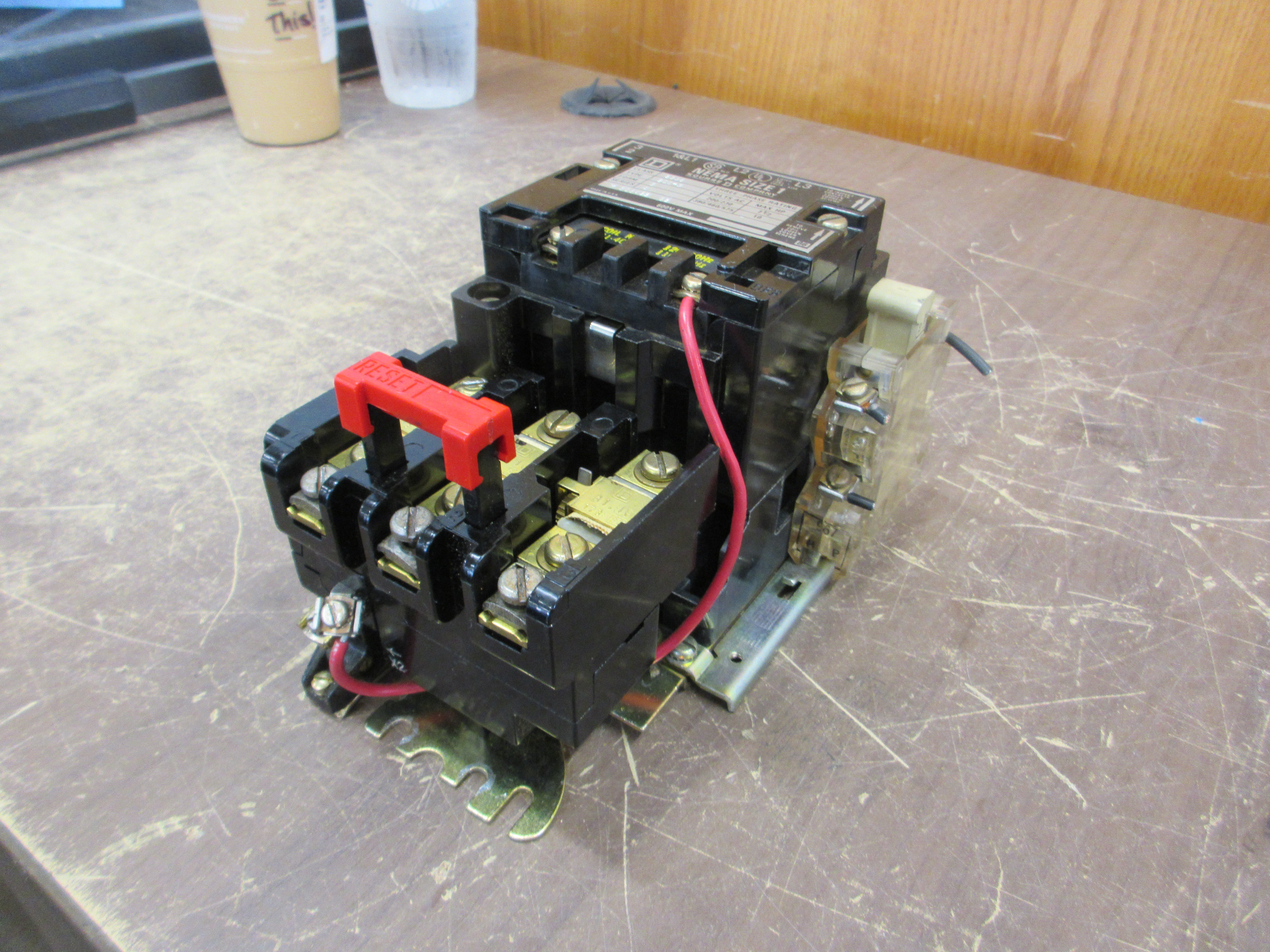 Square D Size 1 Starter 8536 SCO-3 S Series A 120V Coil 600V