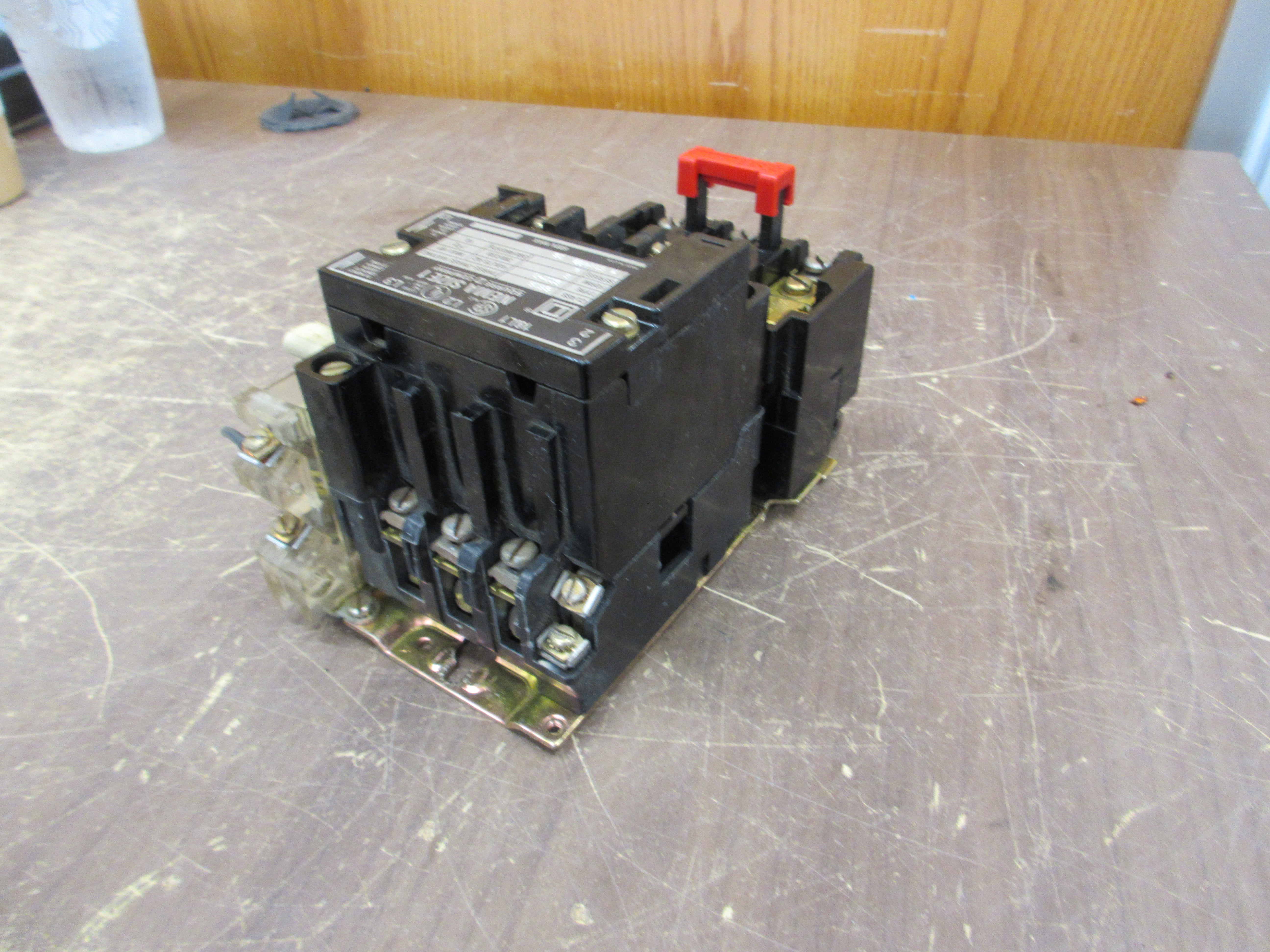 Square D Size 1 Starter 8536 SCO-3 S Series A 120V Coil 600V