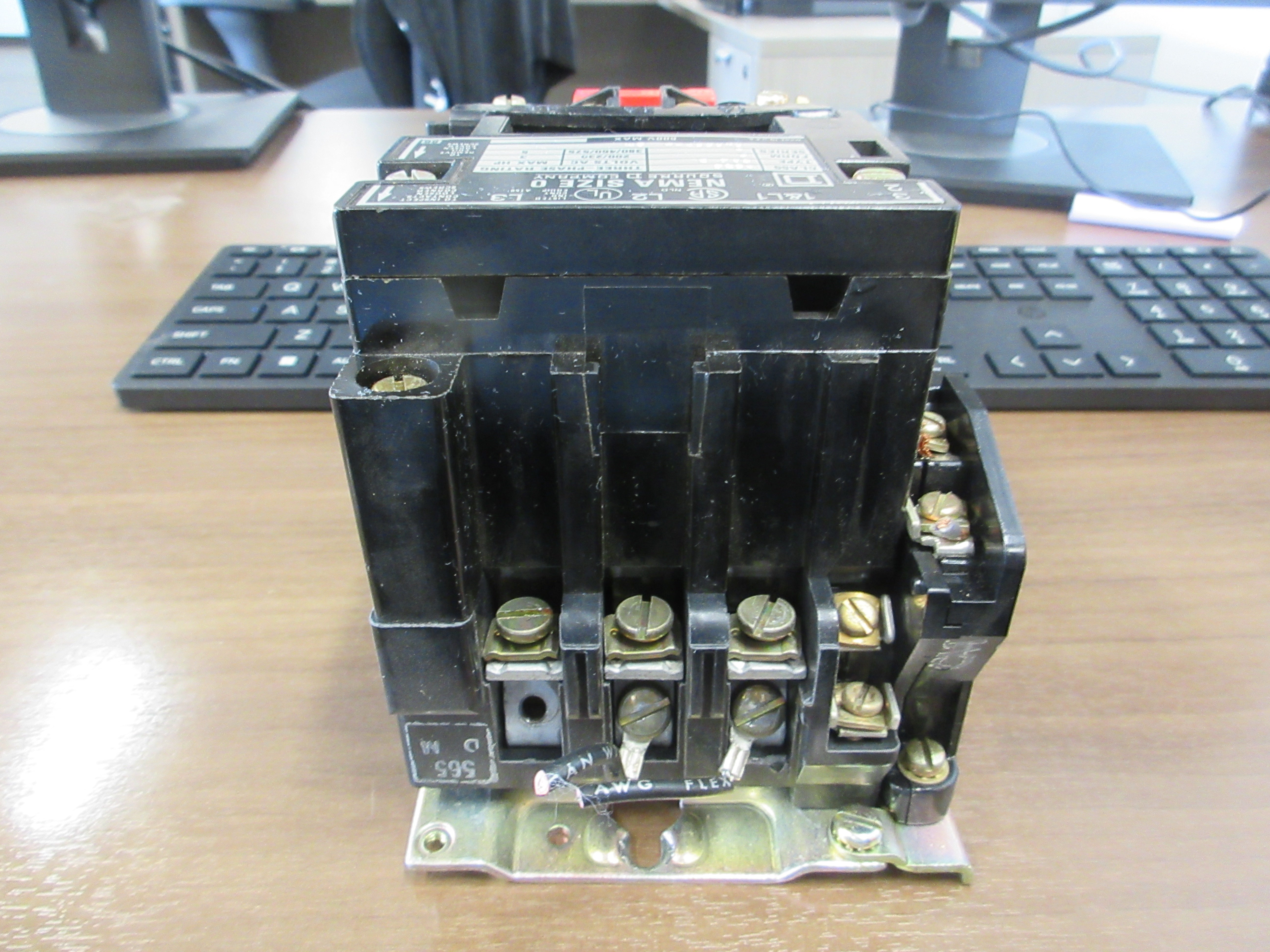 Square D Size 0 Starter 8536 SBO 2 S Ser. A 120V Coil 600V w/Interlock Used