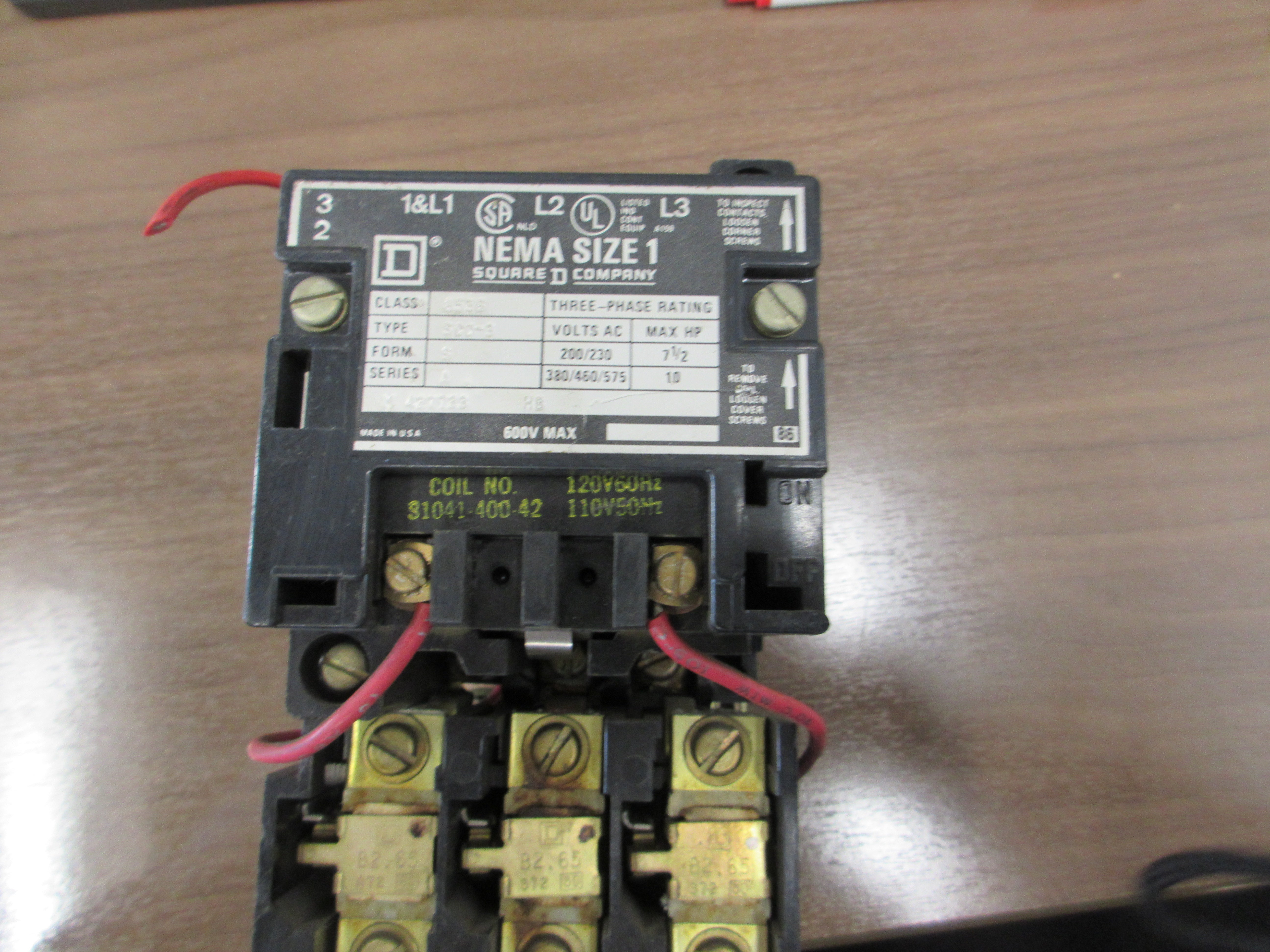 Square D Size 1 Starter 8536 SCO -3 S Ser. A 120V Coil 600 V Used