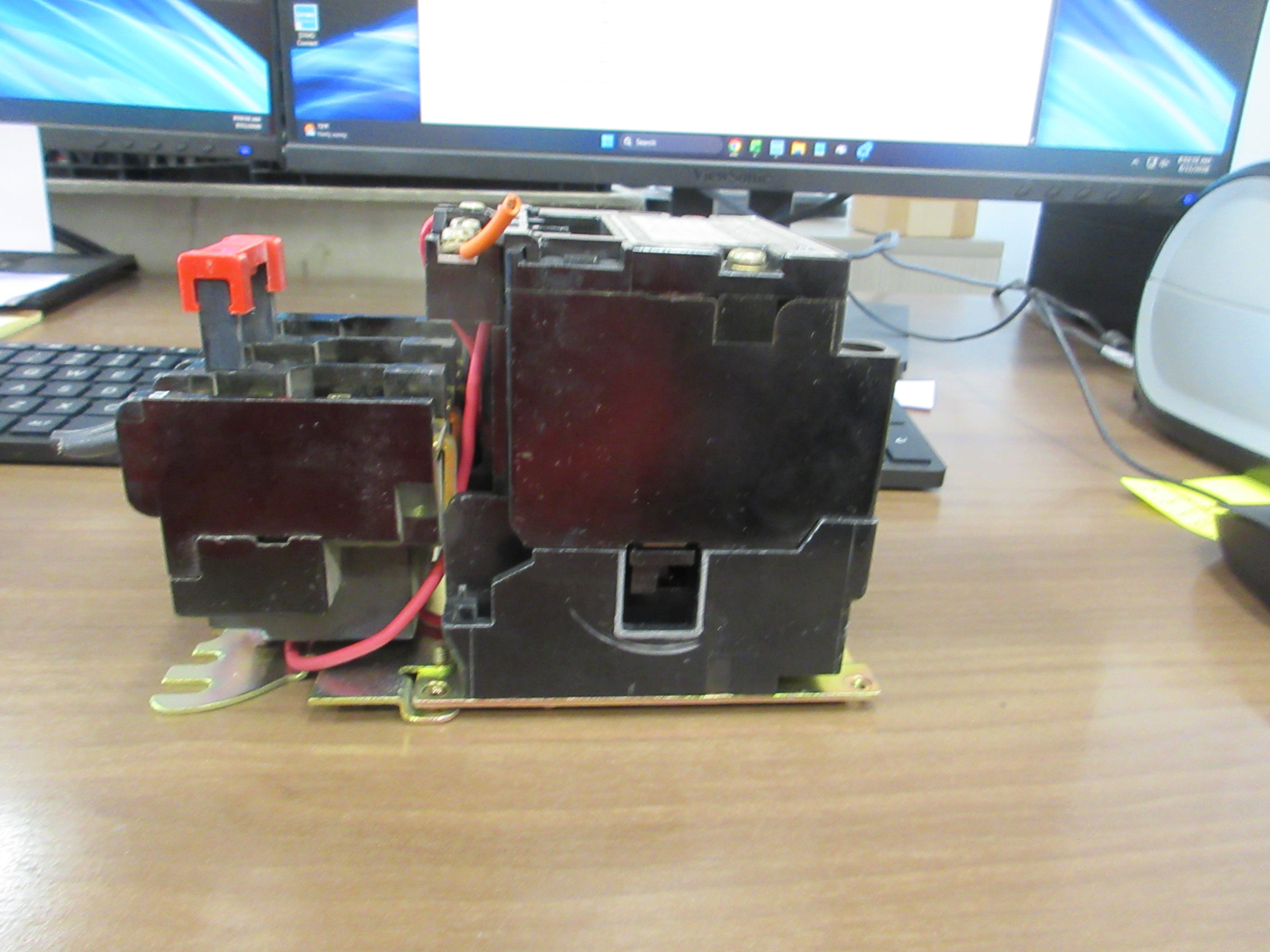 Square D Size 0 Starter 8536 SBO-2 (5JX1 Ser. A 480V Coil 20A 600V Used