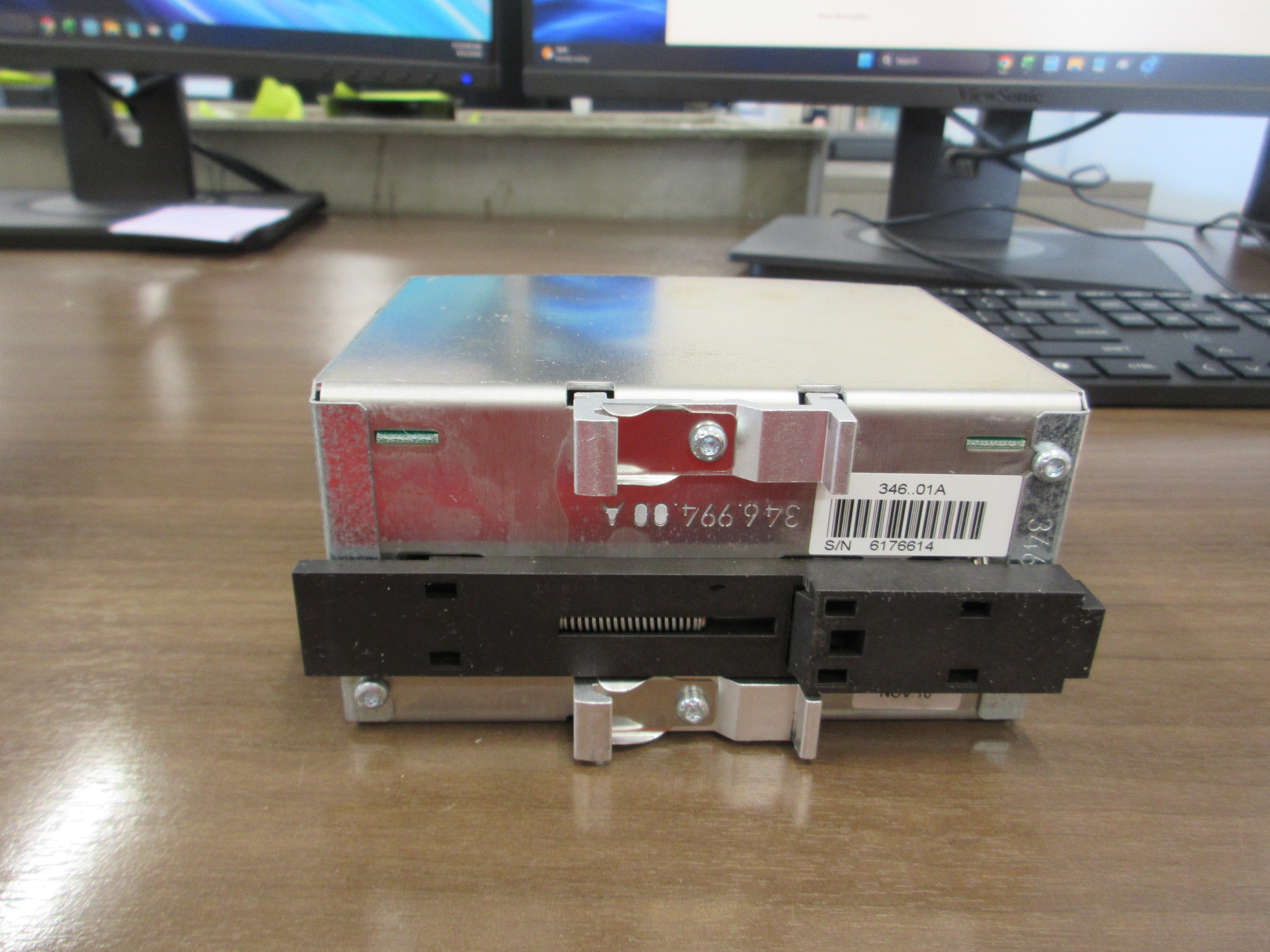 Allen-Bradley DC Buffer VINT 1606-XLBUFFER Ser. A 24-28.8VDC 20A Used