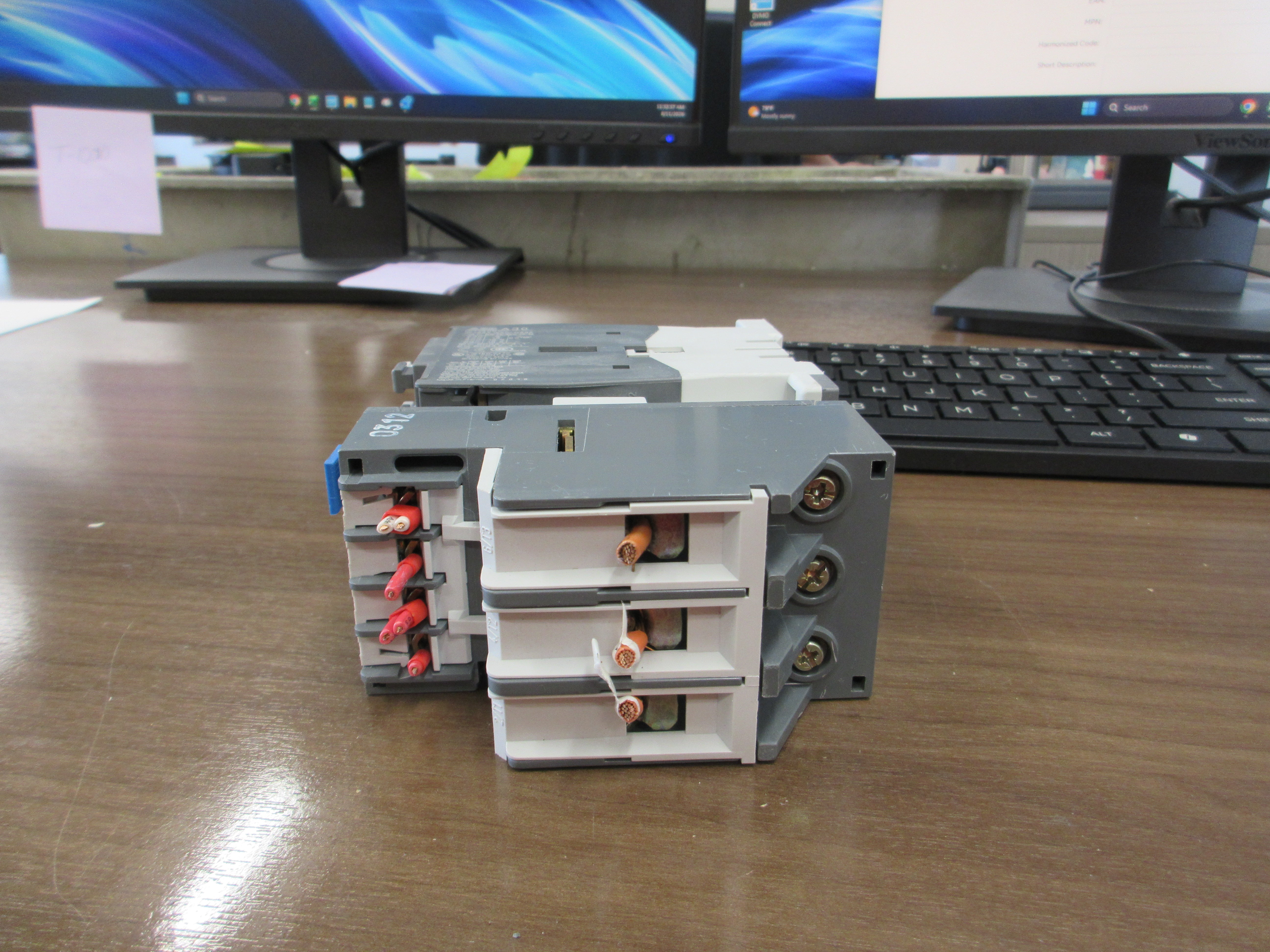 ABB Starter A 30-30-10/TA42 DU 11e-120V Coil Trip: 22-32A Used
