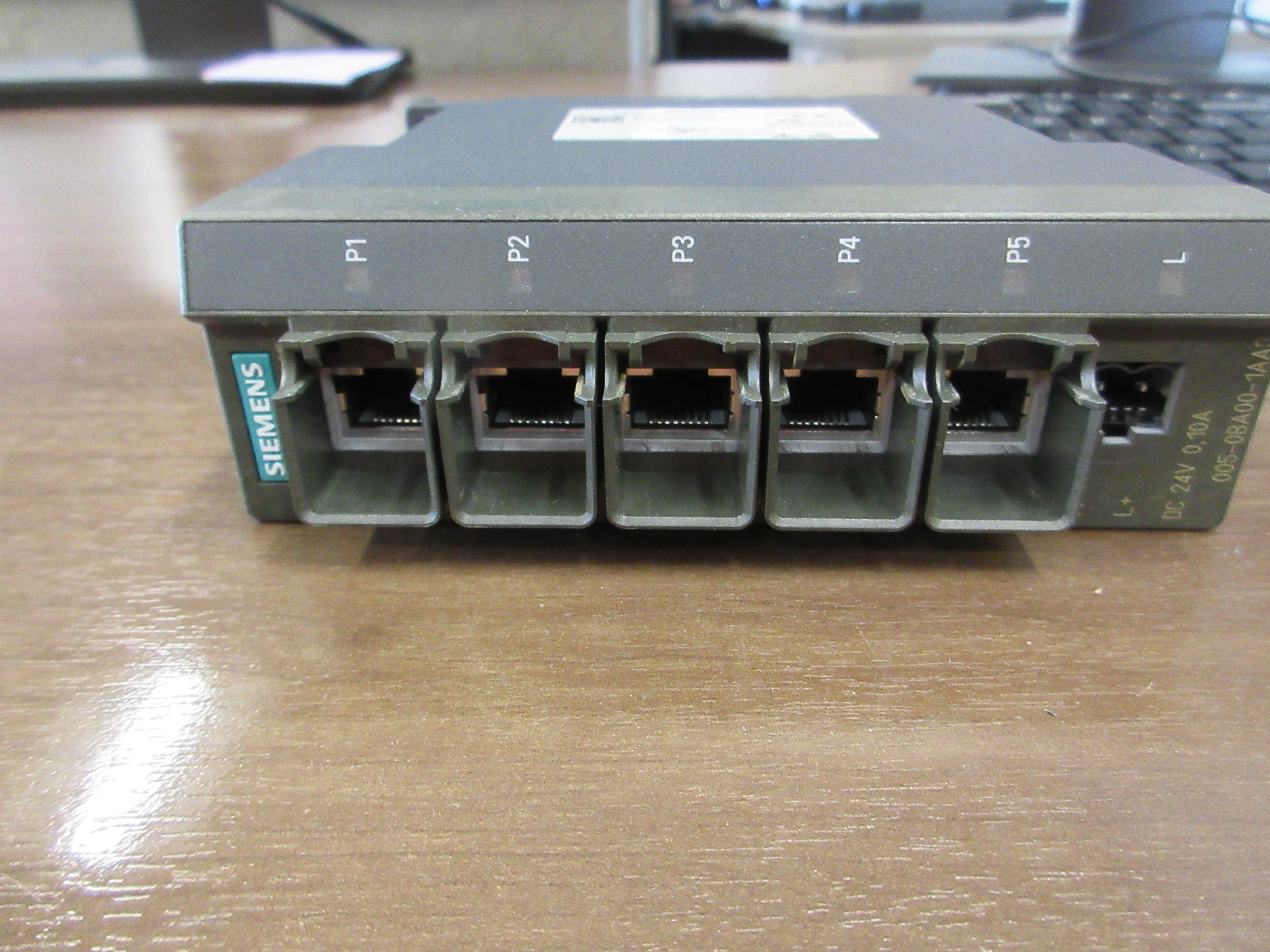 Siemens Simatic Net Industrial Ethernet Switch 6GK5005-EBA00-1AA3 5-Pot Used