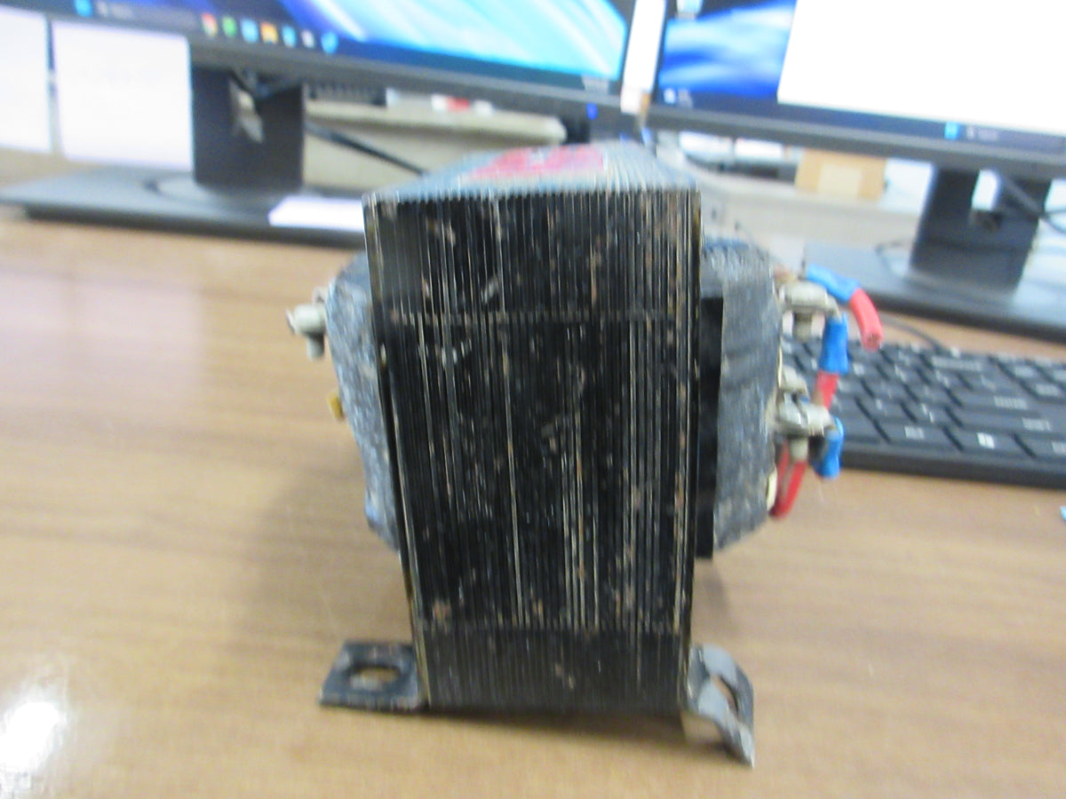 Hevi- Duty Type 520 Control Transformer 48318 0.250 KVA Pri: 240/480V Used