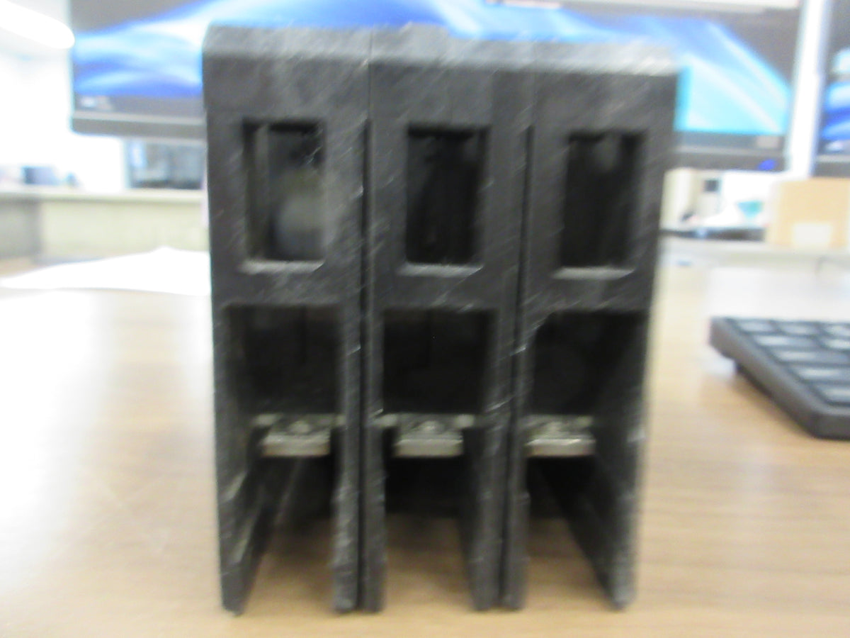 TIE Circuit Breaker E63B015 15A 600V 3P Used
