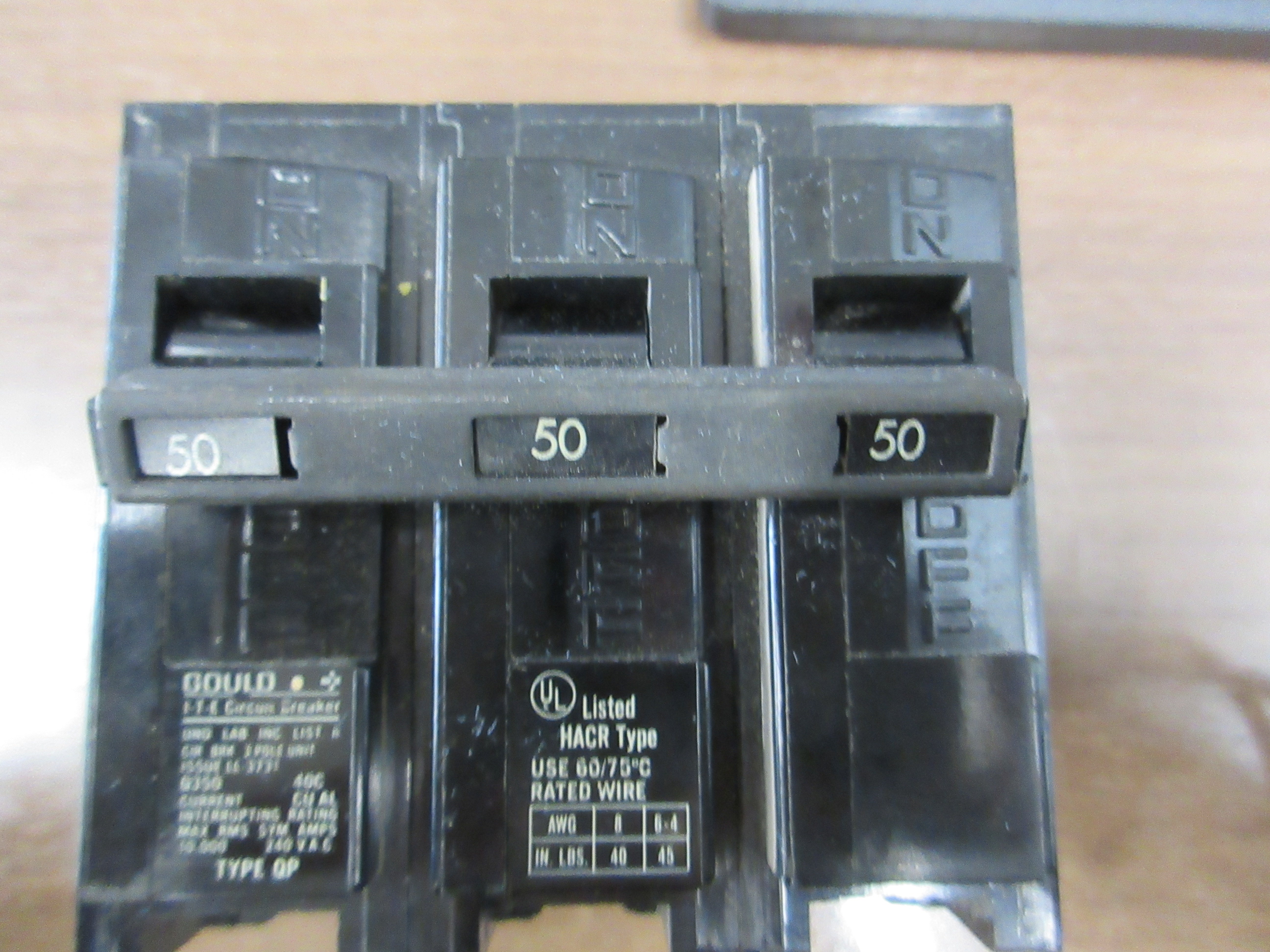 Gould ITE Type QP Clip -On Circuit Breaker Q350 50 A 240 V 3P Used