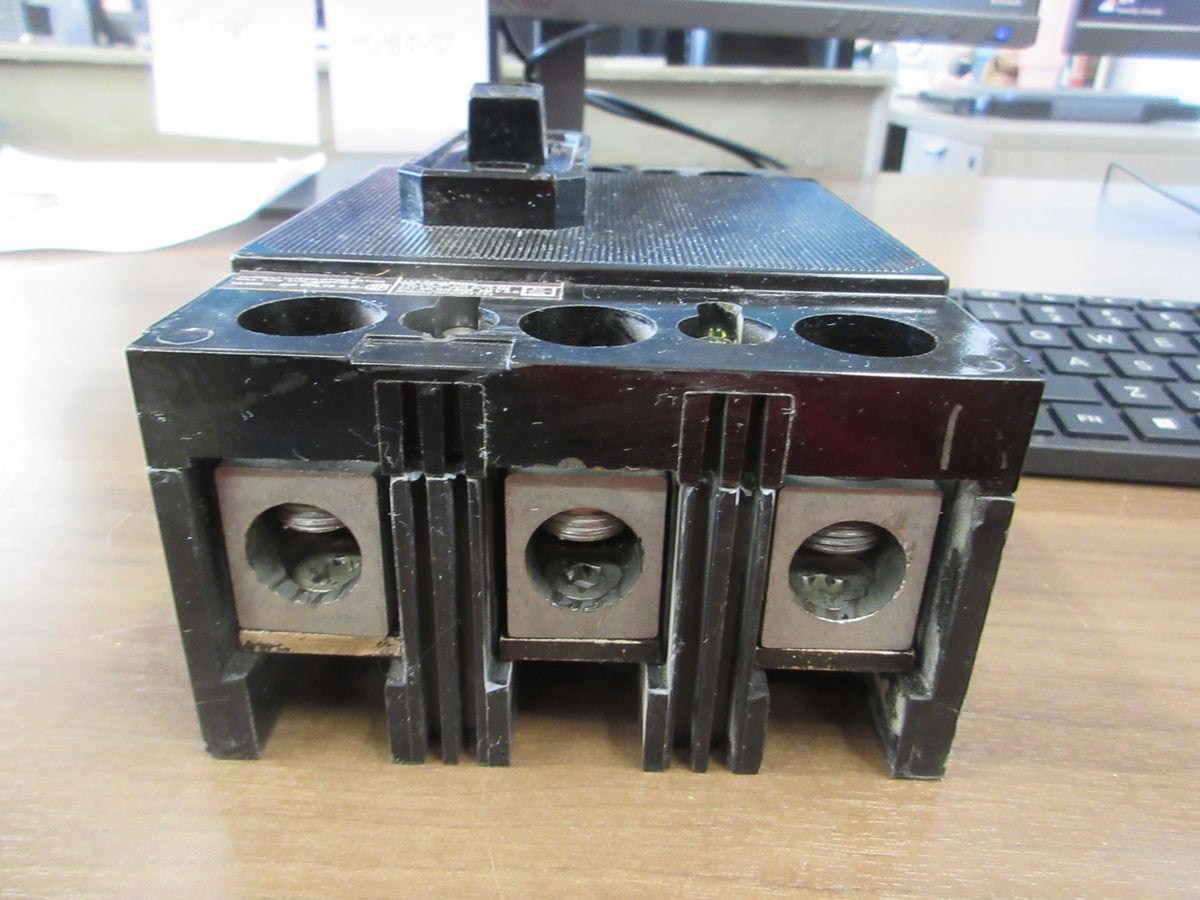 ITE Circuit Breaker QJ3-B225 225A 240V 3P Used