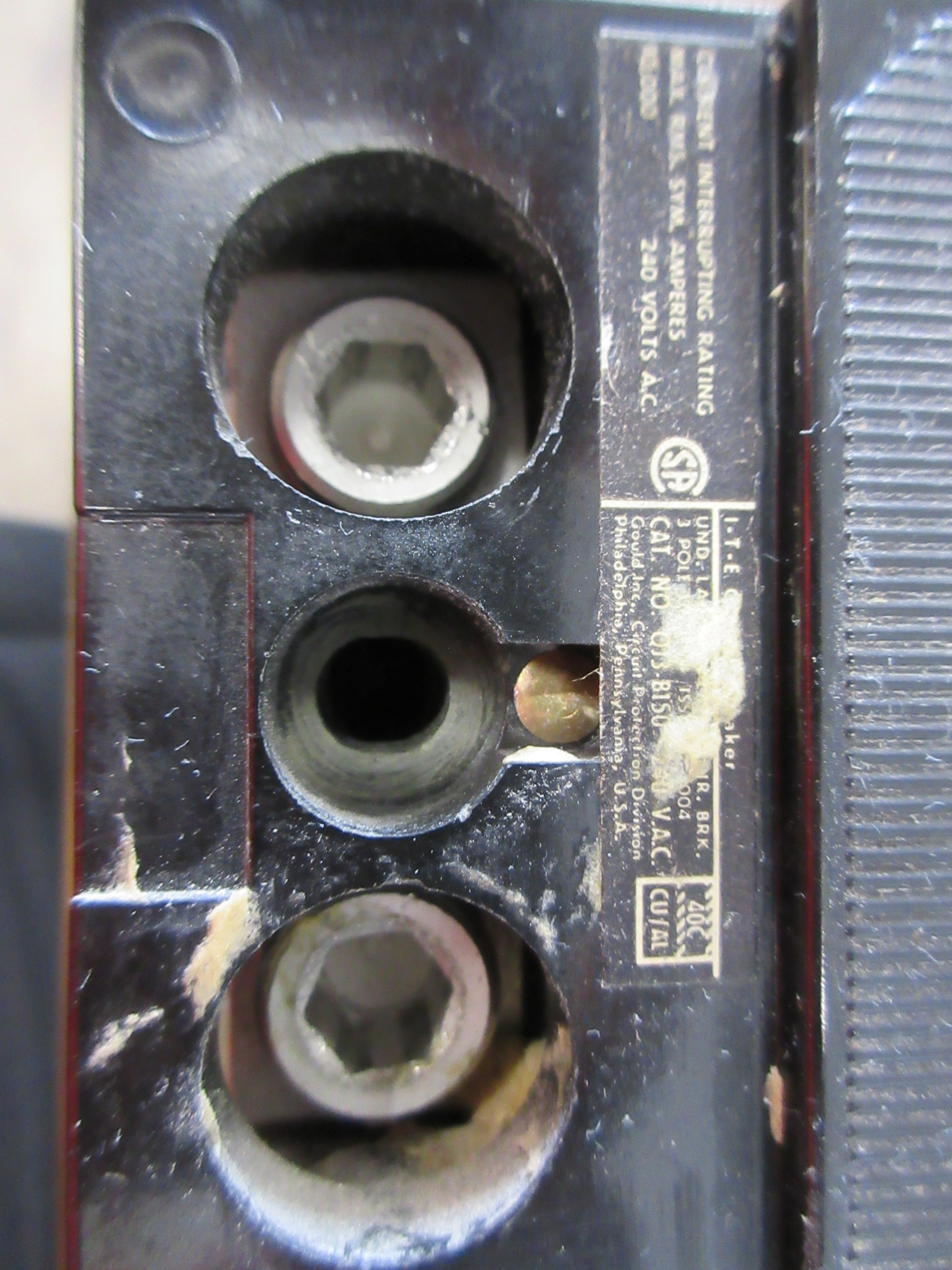 ITE Circuit Breaker QJ23B150 150A 240V 3P Used