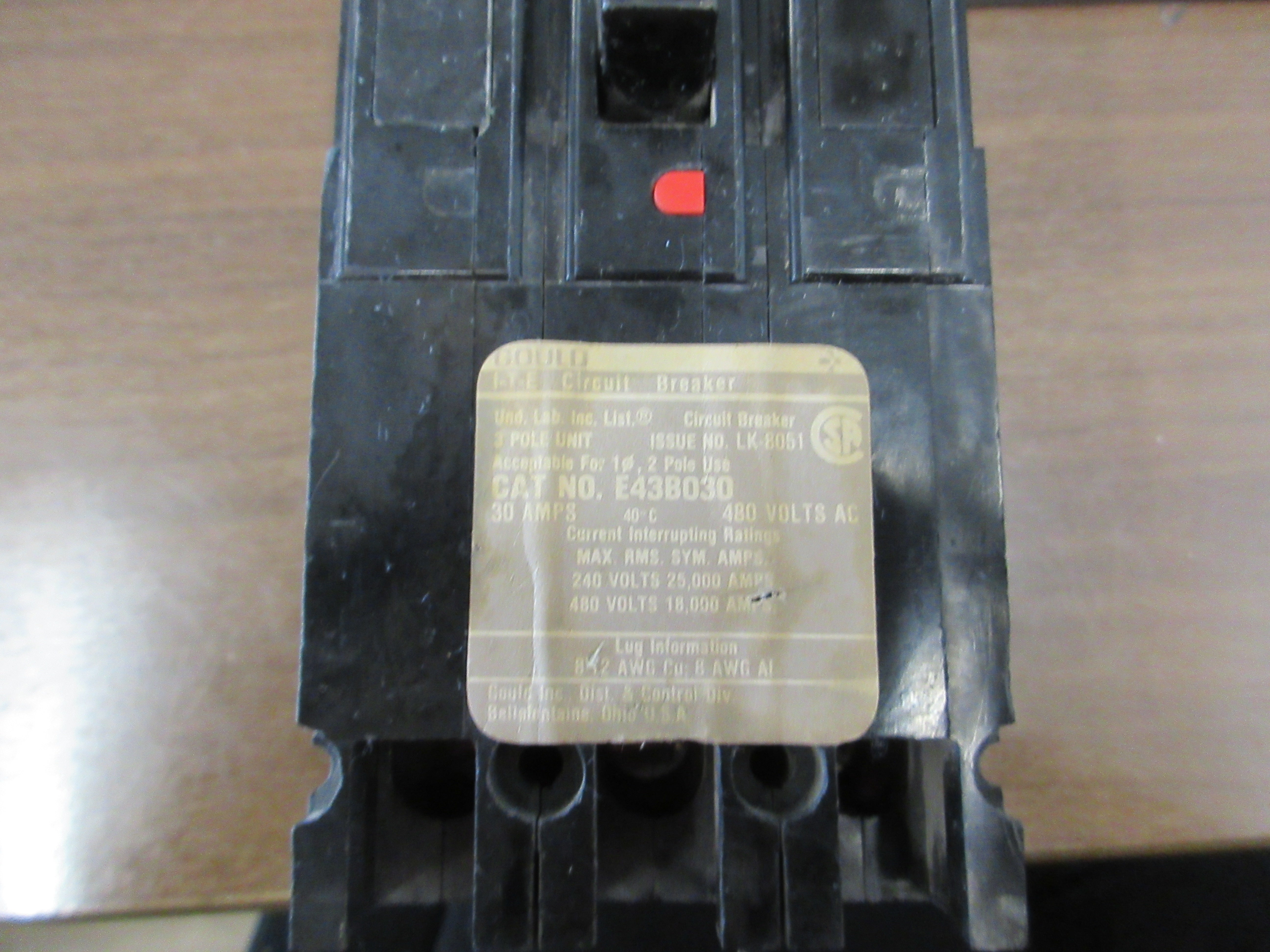 Gould ITE Circuit Breaker E43 B030 30A 480V 3 P Used