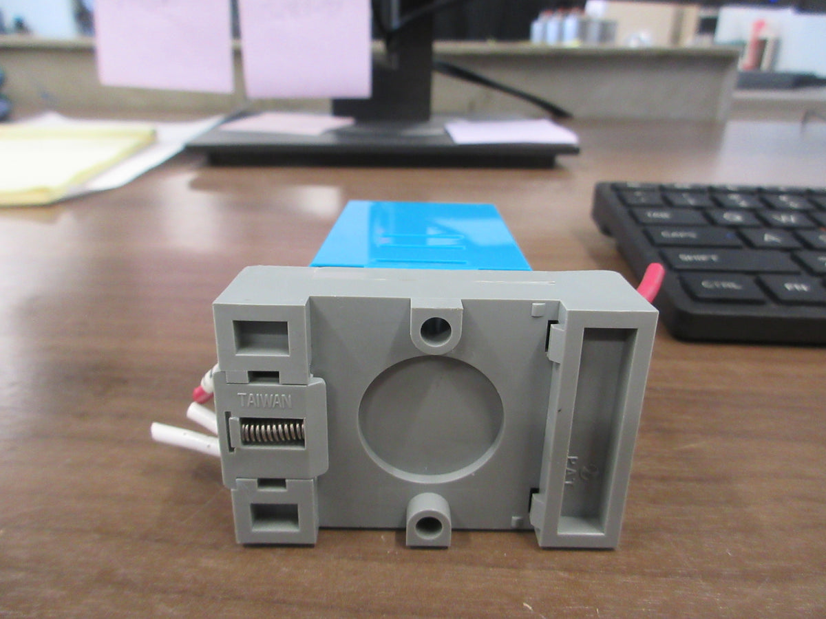 Idec Electronic Timer RTE-PIAF20 100-240V 50/60Hz W/Base Used