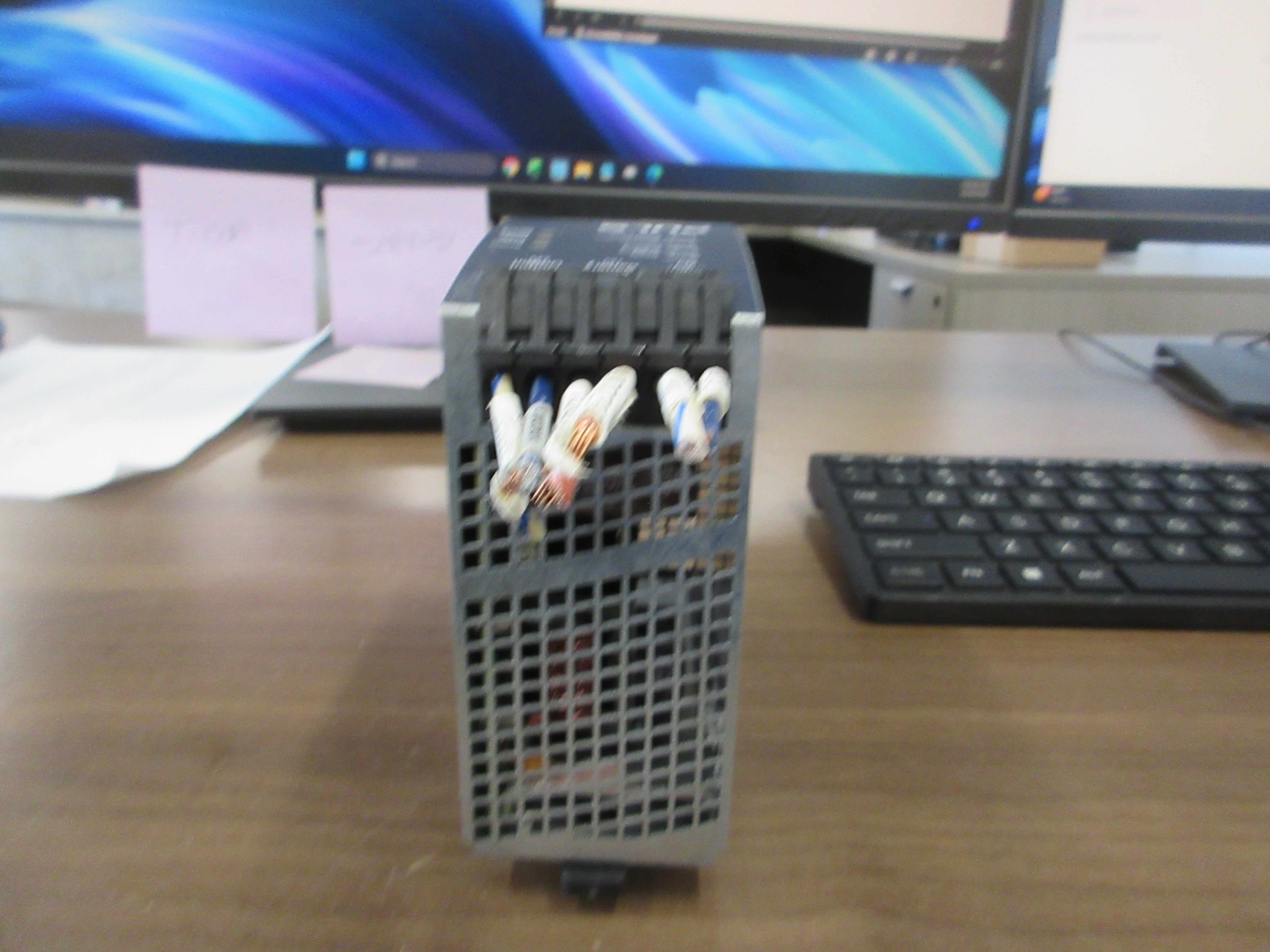 Puls Dimension DC-UPS Control UNIT UB10.242 Normal Mode: Used