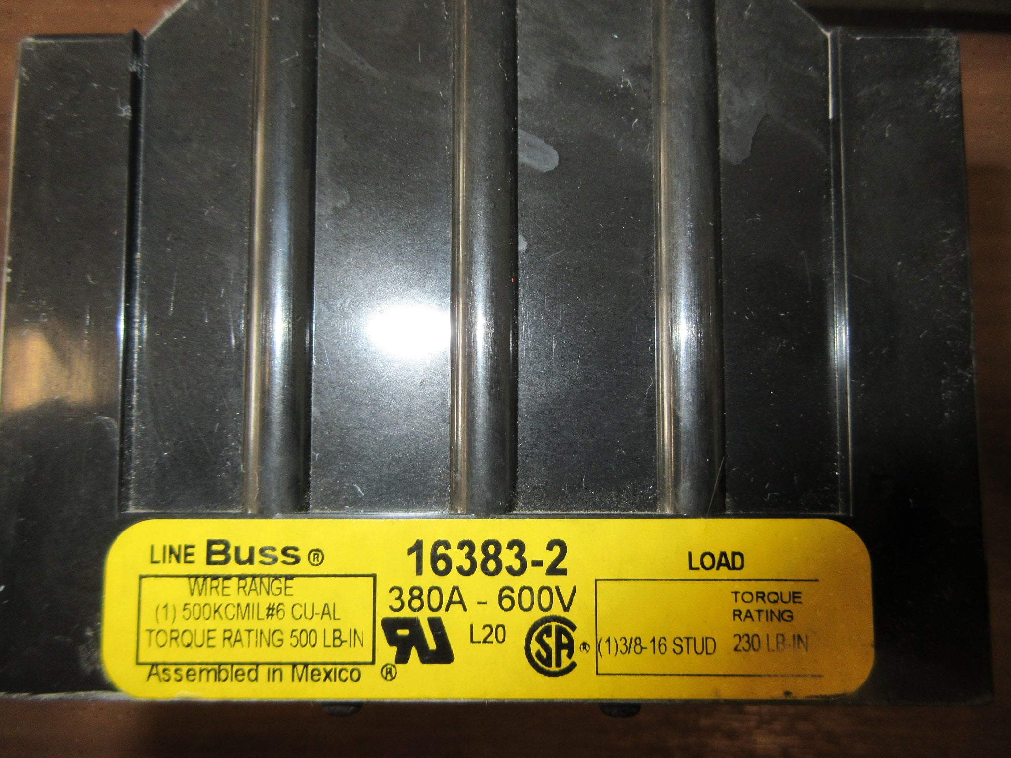 Buss Power Distribution Block 16383-2 380A 600V 2 P Line(1) ; 500KCMIL-#6 Used