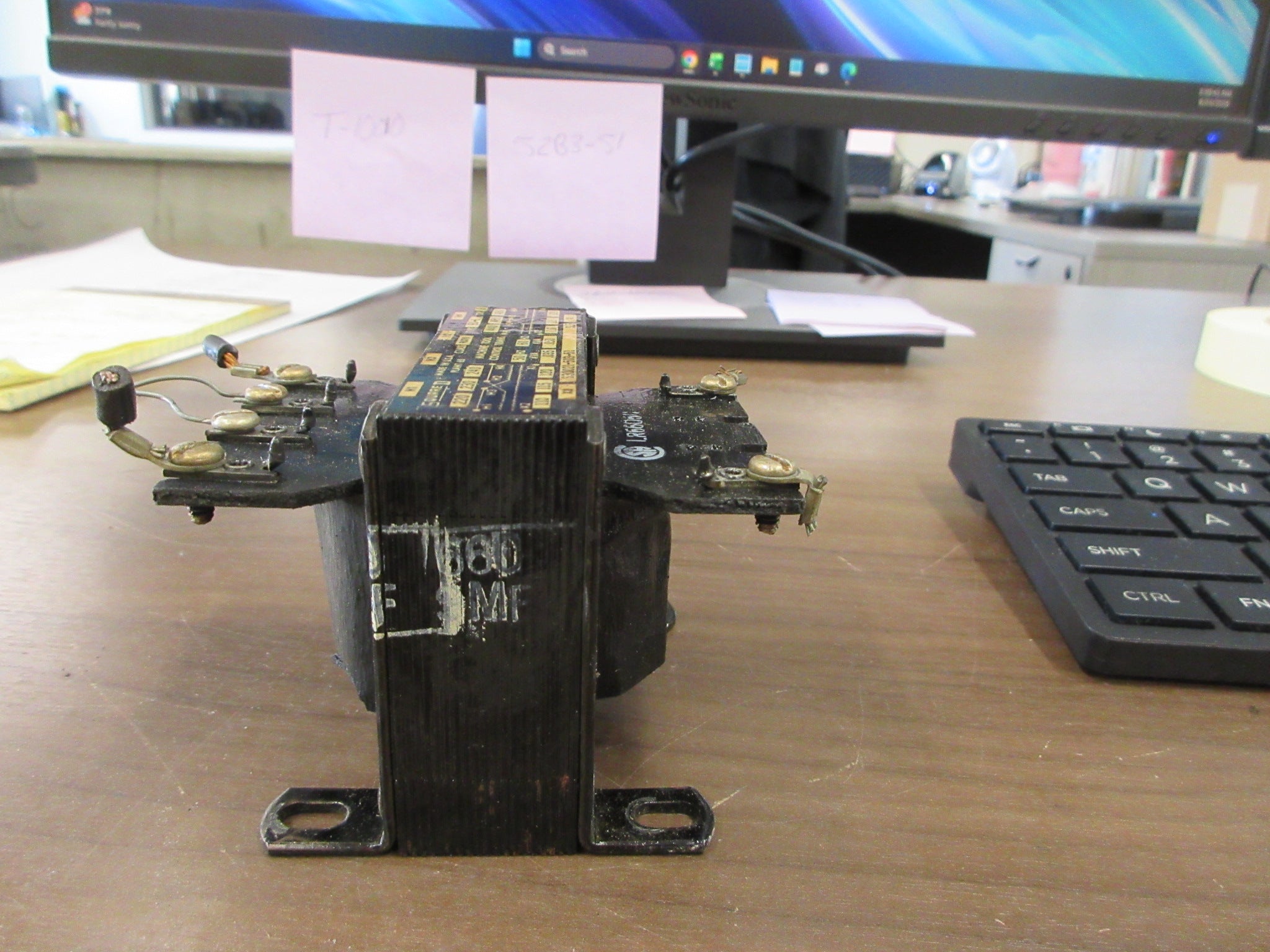 Square D Transformer 9070 E0-1 Ser. B 50VA Pri: 240/480V Sec: 120V Used