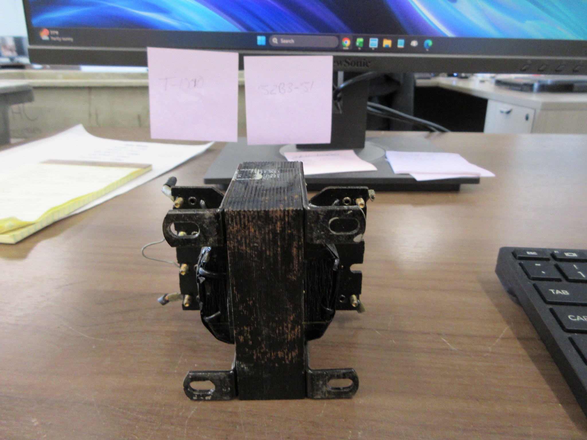 Square D Transformer 9070 E0-1 Ser. B 50VA Pri: 240/480V Sec: 120V Used