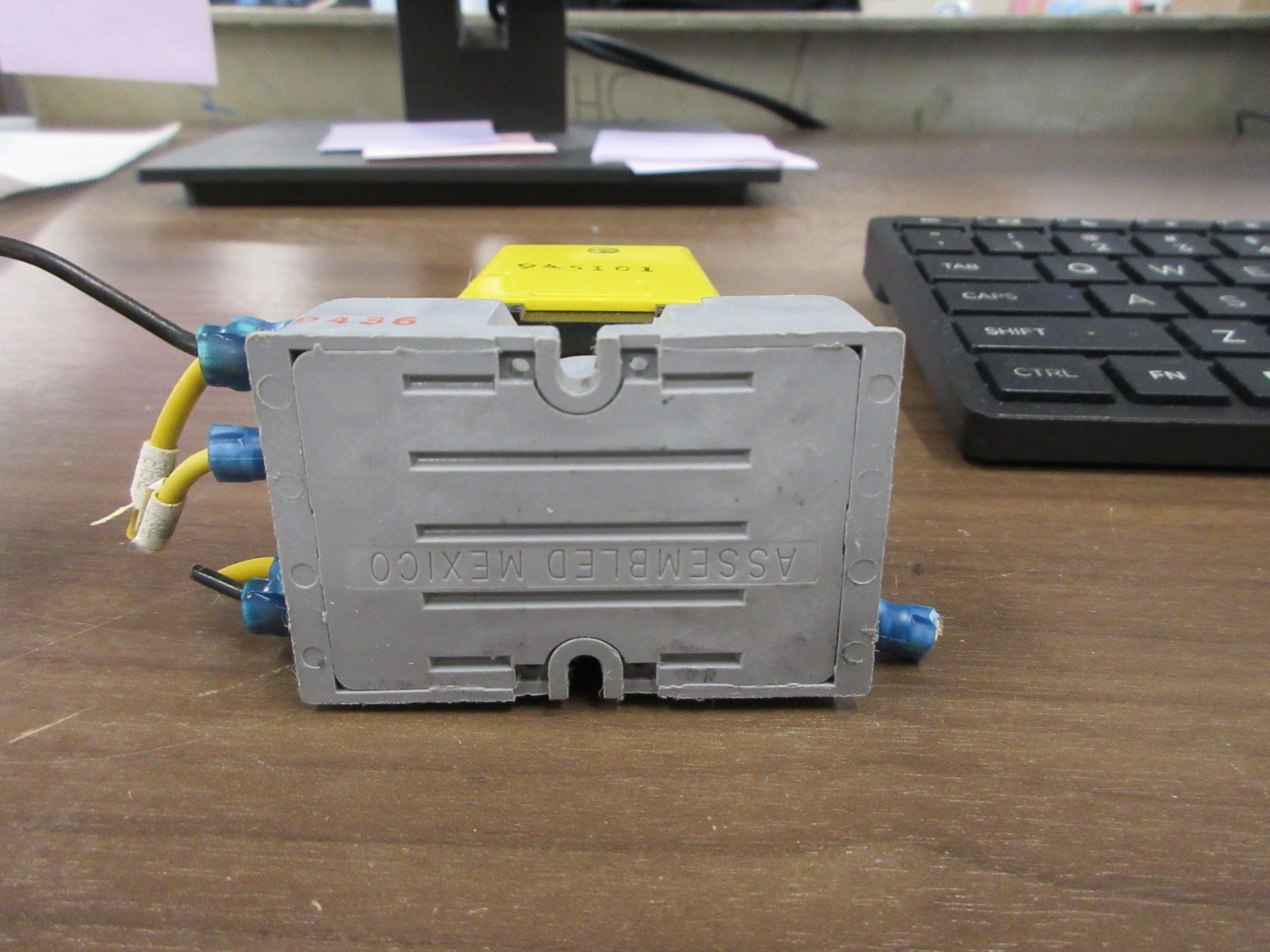 Potter & Brumfield Relay KA-5071 / KA-5071-2 24V DC Coil W / BASE Used